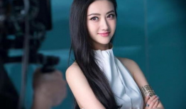 娱乐圈吃瓜背景图女主,揭秘“吃瓜女神”背后的故事